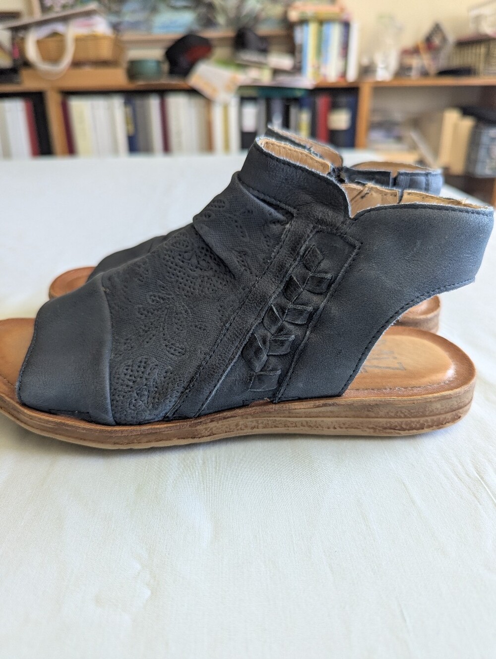 Miz Mooz Flaire Sandal In Dark Blue River Size 38 - Picture 7 of 11